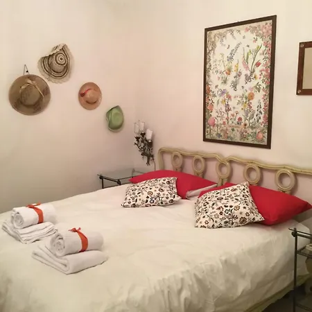 Small Luxury 3* La Spezia