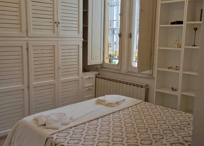 Bed & Breakfast Small Luxury La Spezia